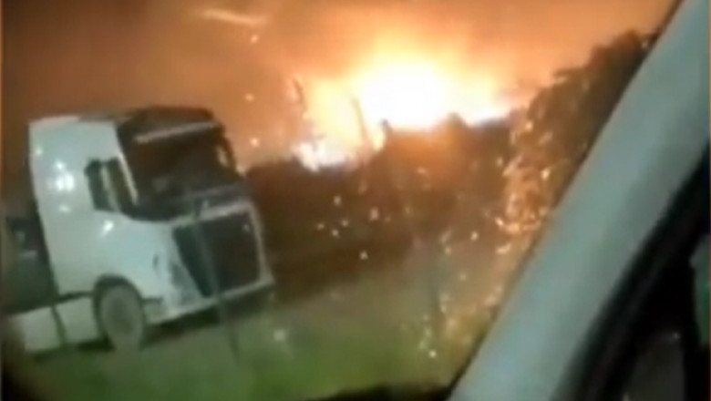 Photo of video | Incendiu la o rafinărie de petrol din Rusia, posibil provocat de un atac cu drone